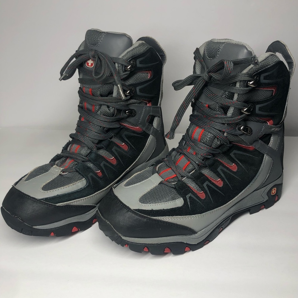 SwissGear Thinsulate winter snow men’s boots black and gray size 8 EUC
